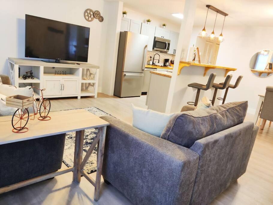 Venice Beach Within 5 Min Drive, Near The Tennis Courts And Park, Sleeps 5 Nokomis Eksteriør billede